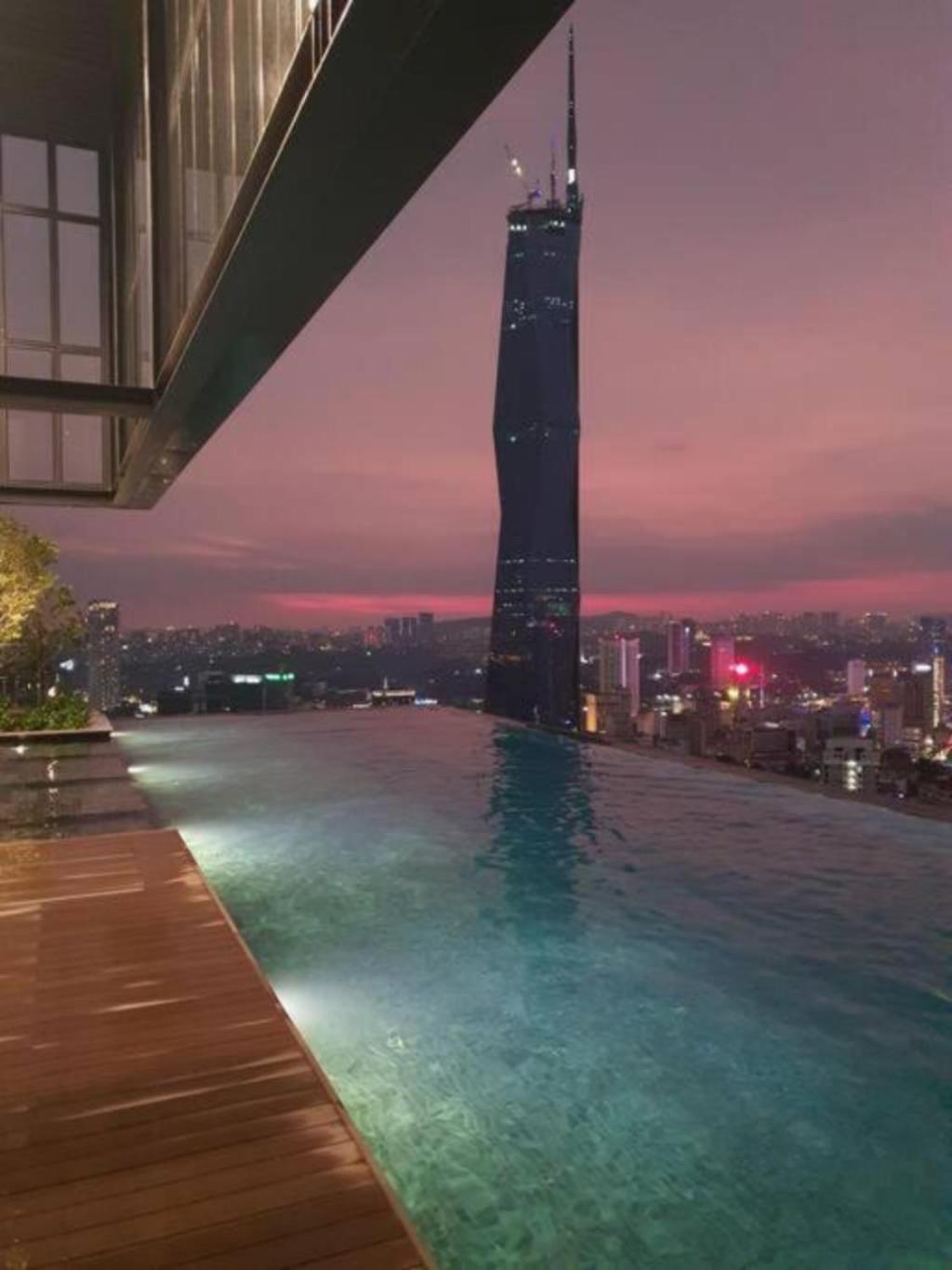 Lotus Suite Lucentia Bbcc Kuala Lumpur Exterior photo